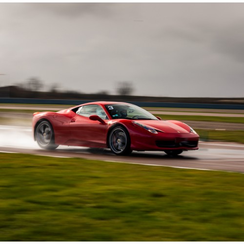 Stage Ferrari 458 sur le circuit d'Issoire