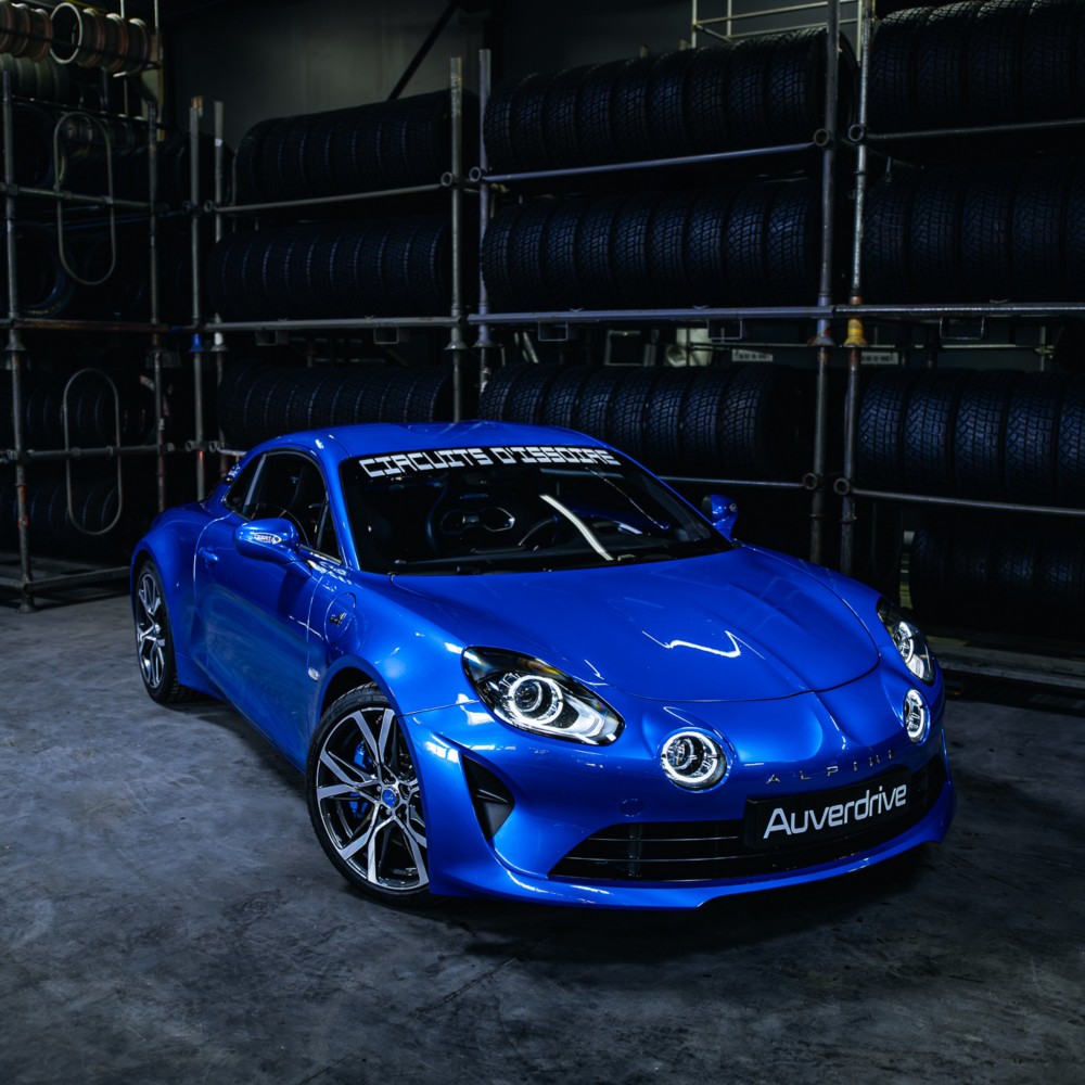 Alpine A110 bleu