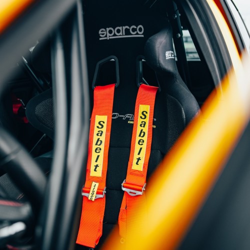 stage multivolant sur le circuit d'issoire 208 GTi Megane 4 Rs